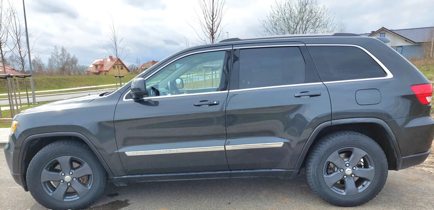 Jeep Grand Cherokee cena 61900 przebieg: 157500, rok produkcji 2010 z Gdańsk małe 172